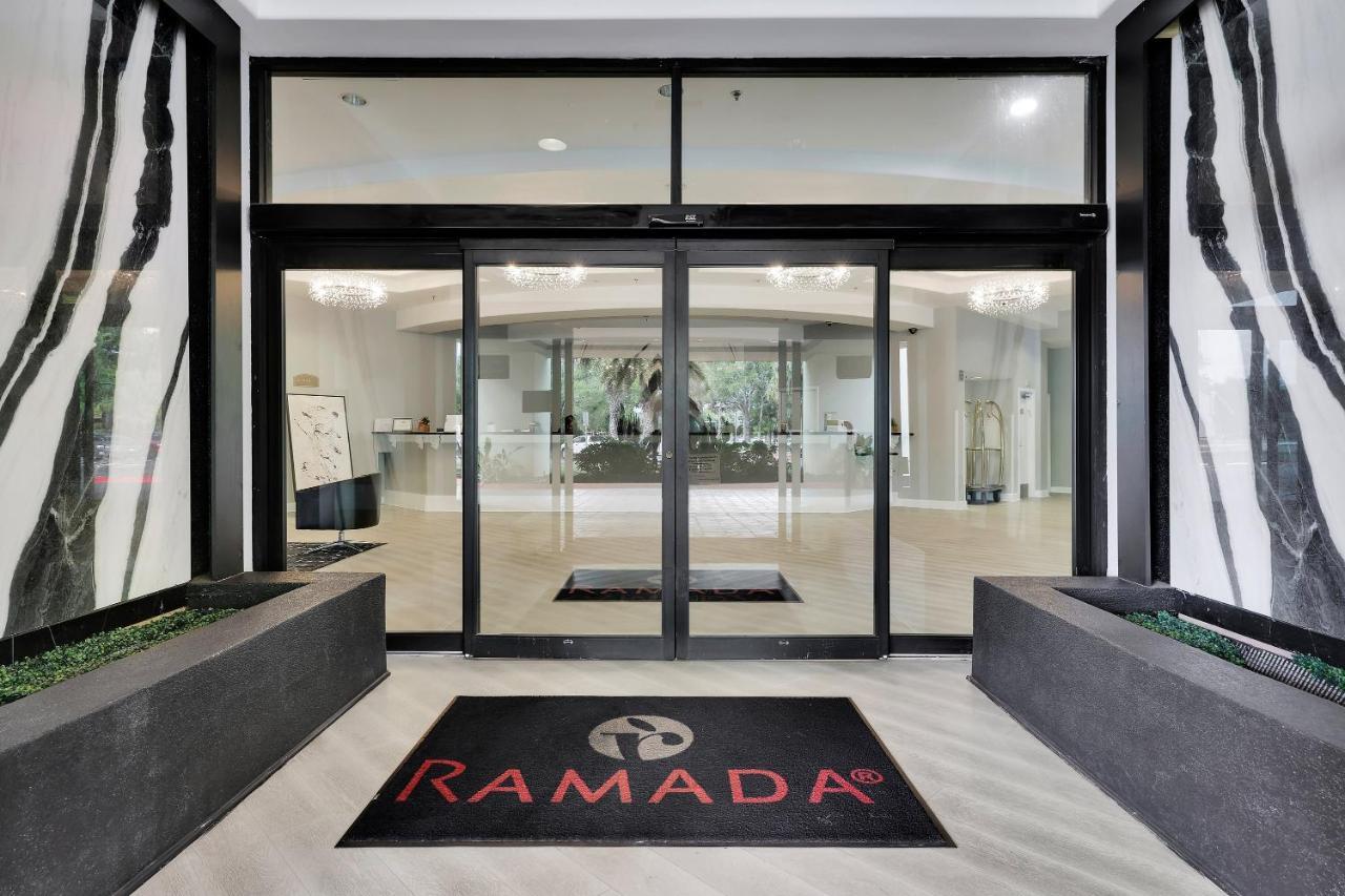 Ramada By Wyndham Jacksonville I-95 By Butler Blvd Luaran gambar